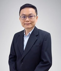Foto Dr. Andy Tang Sing Ong, dokter internis di Sunway Medical Centre