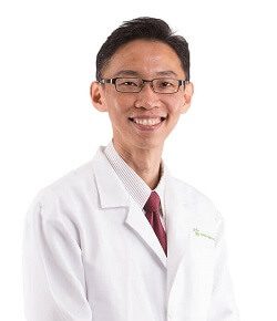 Foto Dr. Badrul Hisham Yeap, dokter bedah umum di Island Hospital