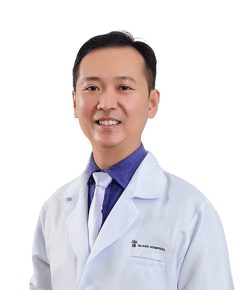 Foto Dr. Choong Chee Liang, dokter anak di Island Hospital
