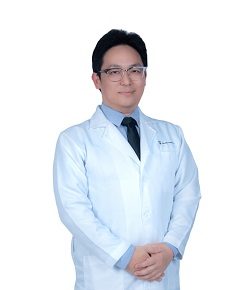 Foto Dr. Chow Poh Lee, dokter kandungan di Island Hospital