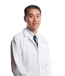Foto Dr. Dan Giap Liang, dokter anak di Island Hospital