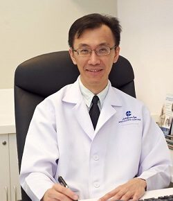 Foto Dr. Dennis Tan Gan Pin, dokter radiologi di Loh Guan Lye