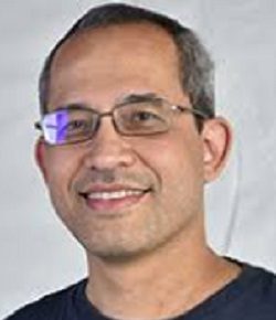 Foto Dr. Fuad Ismail, dokter onkologi di Gleneagles Kuala Lumpur