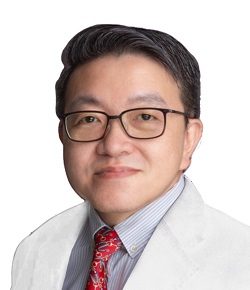Foto Dr. Gooi Boon Hui, dokter bedah umum di Penang Adventist Hospital