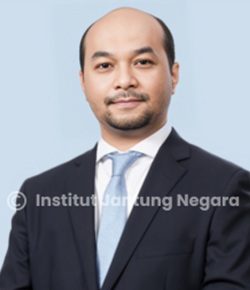 Foto Dr. Hisham Md Shahrom, dokter jantung di Institut Jantung Negara (IJN)