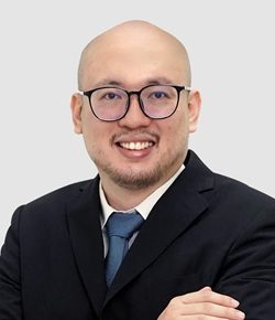 Foto Dr. Kang Waye Hann, dokter internis di Beacon Hospital