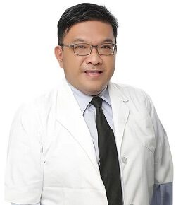Foto Dr. Khoo Kah Fang, dokter internis di Island Hospital