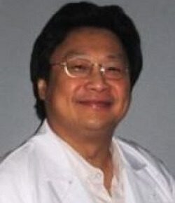 Foto Dr. Koh Tat Ngee, dokter tht di Gleneagles Kuala Lumpur