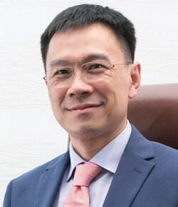 Foto Dr. Lawrence Chan Hon Wah, dokter jantung di CVSKL