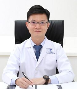 Foto Dr. Lee Choon Kin, dokter internis di Sunway Medical Centre Penang