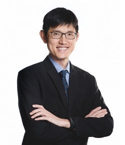 Foto Dr. Lee Leong Meng, dokter tht di Sunway Medical Centre