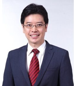 Foto Dr. Leong Ming Chern, dokter jantung di Institut Jantung Negara (IJN)