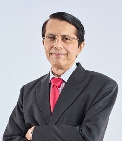 Foto Dr. M V Kudva, dokter internis di Pantai Hospital Kuala Lumpur