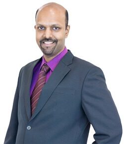Foto Dr. Manoharan Shunmugam, dokter mata di Pantai Hospital Kuala Lumpur