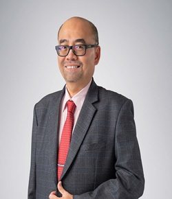 Foto Dr. Megat Razeem Bin Abdul Razak, dokter internis di Sunway Medical Centre
