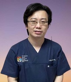 Foto Dr. Ng Boon Hau, dokter internis di UKM Specialist Centre