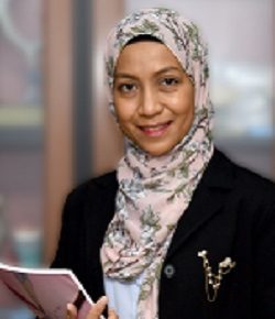 Foto Assoc. Prof. Dr. Noor Dina Hashim, dokter tht di UKM Specialist Centre