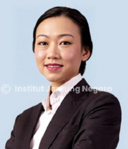 Foto Dr. Nur Aziah Ismail, dokter bedah jantung di Institut Jantung Negara (IJN)