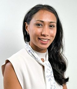 Foto Dr. Nur Fadhlina Abdul Satar, dokter onkologi di Pantai Hospital Kuala Lumpur