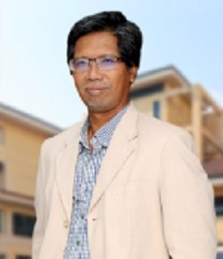 Foto Dr. Razman jarmin, dokter bedah umum di UKM Specialist Centre
