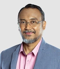 Foto Dr. Saiful Razman Mohd Noor, dokter bedah saraf di Beacon Hospital