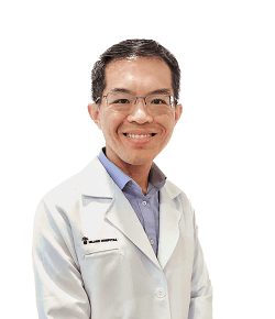 Foto Dr. Tang Weng Heng, dokter onkologi di Island Hospital