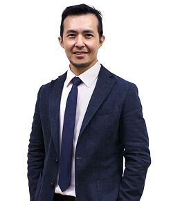 Foto Dr. Warren Lo Hwa Loon, dokter urologi di Gleneagles Kuala Lumpur