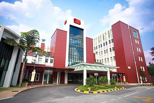Gedung Ara Damansara Medical Centre, rumah sakit di Kuala Lumpur